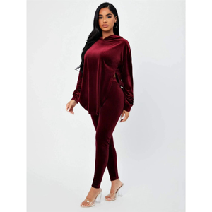 Vente en gros OEM ensemble de survêtement en velours coupe ajustée pour femmes hiver sweat à capuche pour femmes pantalon court strass grande taille design respirant - Product Image 6