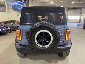 Découvrez nos nouvelles Fords Broncos Badlands 4x4 Badlands 4 portes avancées 4x4 2023 de haute qualité - Product Image 3