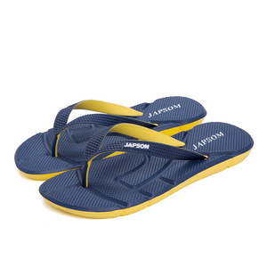 Chaussons de plage d'extérieur en EVA, sandales de massage d'intérieur, tongs décontractées et tendance pour hommes, chaussures à enfiler pour hommes - Product Image 6