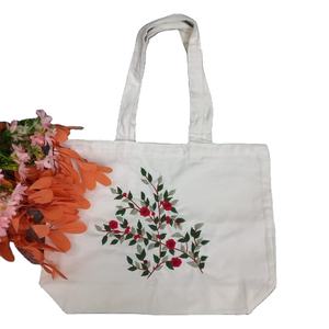 Bolsas de compras de lona de algodón sin blanquear con logotipo personalizado impreso al por mayor, bolso de mano publicitario con mango de letras, reutilizable a la moda - Product Image 4