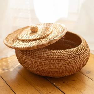 Panier de rangement en rotin naturel très demandé avec couvercle pour la maison et le stockage fait à la main du Vietnam - Product Image 1