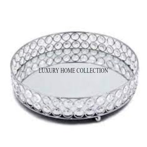 Sofisticada bandeja de espejo de vidrio de metal de filigrana con bordes elegantes para regalos de comedor opulentos y uso de ocasiones especiales - Product Image 2