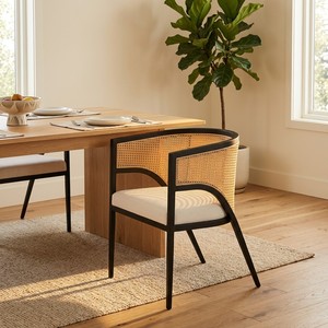 Fauteuil de salle à manger moderne en rotin canné, dossier tonneau, structure noire, assise rembourrée, pour salle à manger, hôtel, restaurant, café - Product Image 3