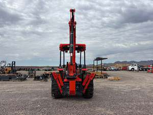 รถแทรกเตอร์ตักดินรุ่น Kubota M62 มือสอง เป็นรถตักดินแบบหนัก (TLB) ออกแบบมาเพื่อการก่อสร้าง ขุดดิน จัดสวน และการเกษตร - Product Image 4