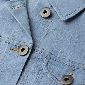 Vente en gros 2024 veste en jean doublée d'hiver veste en jean à manches longues respirante d'extérieur pour femmes d'hiver à vendre avec service OEM - Product Image 6