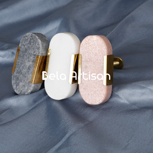 Perillas de mármol ovaladas modernas de lujo con incrustaciones de latón, almacenamiento ecológico, herrajes para puertas de madera, dormitorio, hoteles, artesano decorativo Bela - Product Image 1