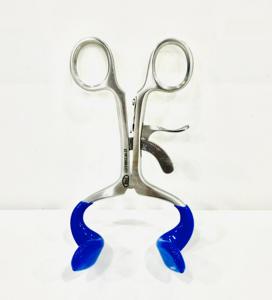 MEILLEURE VENTE Dentaire Auto Retenue Joue Écarteur En Acier Inoxydable avec Embouts En Silicone Souple Mains Ouvre-Bouche Libre - Product Image 2