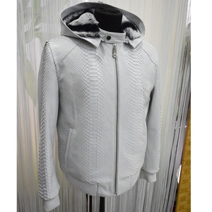 Heren Python Reliëf Leren Jas, Nieuwe Afneembare Capuchon Stijl Echt Zwart Koeienleer - Product Image 3