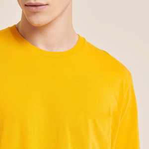 T-shirt personnalisé pour homme 100 % coton, coupe oversize à épaules tombantes, grammage lourd 200 GSM, délavage à la pierre, style formel, tissu tricoté - Product Image 5