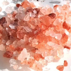 Polvo de sal del Himalaya rosa claro/oscuro de alta calidad natural 2-3mm 2-5mm Tamaño personalizado y logotipo en bolsa - Product Image 1