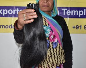 Vente en gros d'extensions de cheveux humains indiens alignés avec des cuticules vierges 100% de couleur noire - Product Image 3