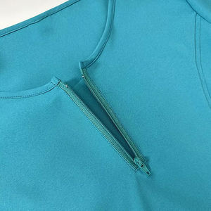 Uniformes hospitaliers d'été décontractés unisexe Derniers arrivages Maillots à manches courtes et fermeture éclair Pantalons Infirmières Scrubs Sets - Product Image 4