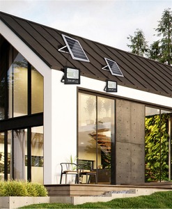 Luz de inundación solar LED de alta calidad para exteriores, resistente con cuerpo de aluminio, luz de inundación solar clasificada IP66 - Product Image 4