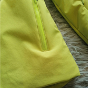 Veste matelassée hybride pour femmes, manches en tricot, chaude, légère, tendance, vente en gros, prix de gros OEM - Product Image 5