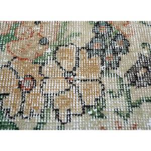 พรมขนสัตว์ลายดอกไม้สไตล์วินเทจ สีเบจ-น้ำตาล ทอมือ สำหรับตกแต่งบ้าน ห้องนั่งเล่น ห้องโถง รุ่น-Pae-2737 - Product Image 3