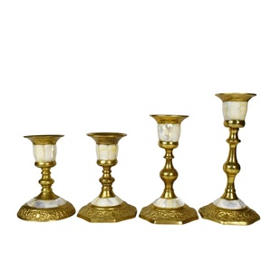 Portavelas de latón de aspecto versátil con incrustaciones de madreperla, mesa decorativa utilizada en el hogar y las fiestas, portavelas - Product Image 4