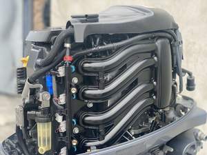 Moteur hors-bord industriel d'occasion Yamaha 50 CV 4 temps, arbre de 20 pouces, modèle 2013, support OEM personnalisé, garantie 3 ans, 310 heures d'utilisation - Product Image 4