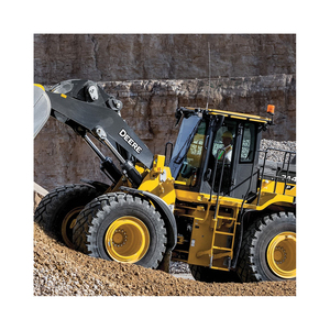 John Deere 624P chargeuse sur pneus machine puissante et durable construite pour la construction minière et les travaux de matériaux lourds - Product Image 4