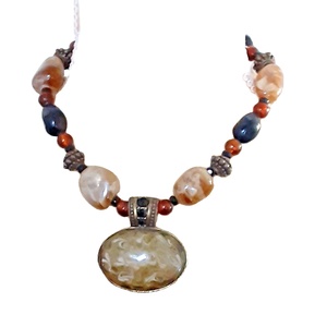 Best Selling Vintage Boho Resin Necklace for Women Latest Fashion Charming <b>Angel</b> Style Jewelry for Christmas Simple Craft Usage - Product Image 4