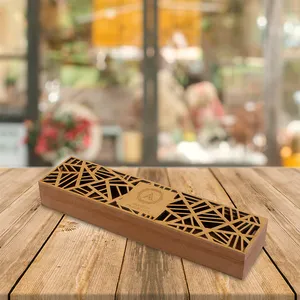 Support d'encens en bois Sheesham de conception multitâche exclusif, disponible au prix de gros - Product Image 3