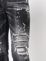 Jeans droit à coupe ajustée en peinture délavée noire pour hommes, braguette zippée avec strass déchirés et réparateurs, patchwork sur le côté intérieur