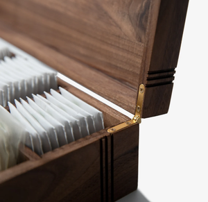 Scatola da tè in <span class=keywords><strong>legno</strong></span> rustico personalizzata <span class=keywords><strong>nome</strong></span> inciso e finitura Vintage - Product Image 4