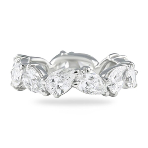Anillo de Diamantes Eternity con Diseño de Pera de 4.95ct, Elegante Anillo de Diamantes con Diseño de Arriba y Abajo - Product Image 1
