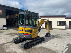 รถขุดขนาดเล็ก XE27E รุ่นขายส่ง น้ำหนัก 2.7 ตัน แบบ Zero Tail Swing พร้อม Quick Hitch และถัง 3 ใบ น้ำหนัก 6000 ปอนด์ รถขุดตีนตะขาบขนาดเล็ก - Product Image 3