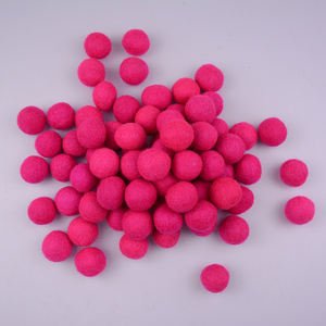 Hot <b>Pink</b> 2 cm Handmade Felt Balls From Nepal Packaged <b>Bags</b> for DIY Festive Christmas Decorations 100pcs MOQ - Product Image 3