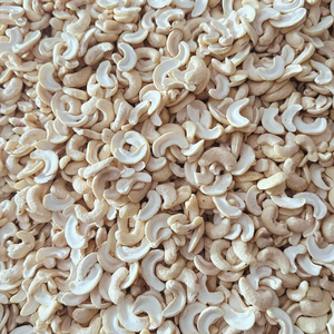 Noix de cajou WS LP SP Noix et noyaux Service personnalisé disponible Kaju Cashew cassé SANTIGO - Product Image 1