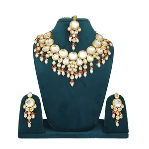 Ensemble de collier de mariée vintage plaqué or Kundan avec perles blanches, bijoux fins de luxe pour mariage, pour femme - Product Image 1