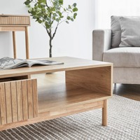 Vente en gros de PHOENIX HOME bois naturel parfait pour les salons bureaux table basse durable, chaude et polyvalente
