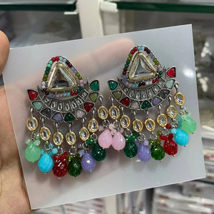 INDIEN DERNIÈRE TRADITIONNELLE KUNDAN HAUTE PLAQUÉ OR AVEC PERLE DESIGNER BELLE FANTAISIE KUNDAN BOUCLES D'OREILLES ENSEMBLE POUR FEMMES ET FILLES - Product Image 1