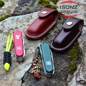 Cuchillo de caza de alta calidad, Funda de cuero hecha a mano para cuchillo plegable ISONZ - Product Image 3