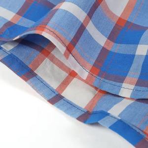 Venta al por mayor OEM 100% algodón Calzoncillos bóxer para hombre a cuadros rayas sueltas tejido bóxer con cintura elástica pantalones cortos - Product Image 2