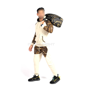 Meilleures ventes de survêtements d'entraînement doux au toucher, imprimé et personnalisé, de haute qualité et au design unique pour hommes - Product Image 3