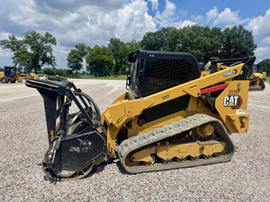 Chargeuse compacte sur chenilles Cat 299D3 XE 110HP d'occasion en bon état, avec tête de broyage CAT HM415C, à vendre - Product Image 2