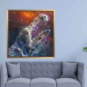 Superbe œuvre d'art sur toile imprimée - Piliers de la Création inspirés de la NASA, encadrée en or - Product Image 1