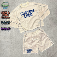 Ensemble deux pièces streetwear homme : T-shirt vintage surdimensionné à manches longues en maille et short, avec logo personnalisé – Style Blokecore