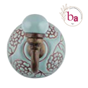 Percha antigua con perillas de cerámica Ganchos de pared grabados de cerámica hechos a mano Riel de calidad de exportación - Product Image 1