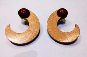 Elegantes Pendientes de Cuero y Madera Color Oro Champán para Mujer, con Textura de PU, Forma de Lágrima, Estilo Moderno, Joyería de Boutique - Product Image 4