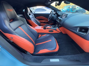 Aston Martin Vantage V12 AWD 2023, transmission intégrale, moteur 5,2 L 12 cylindres, boîte automatique, coupé - Product Image 4