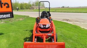 Tractor de Ruedas Usado Kubota BX2380 para Granjas con Componentes Principales: Motor, Bomba de Engranajes, Caja de Cambios - Product Image 4