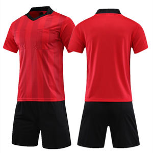 Uniforme de Árbitro de Fútbol Profesional Personalizado 2023, Conjunto con Rayas, Cuello en V, 100% Poliéster, Camiseta de Manga Corta y Pantalones Cortos - Product Image 3