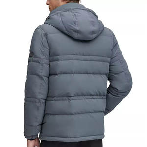 Chaqueta Acolchada Extra Grande para Hombre Más Vendida, Último Diseño, Precio Económico, Chaqueta Acolchada para Hombre Hecha a Medida - Product Image 6