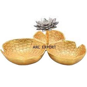 ชุดชามเสิร์ฟอาหาร3ข้อต่อทำด้วยมือชามโลหะสีทองดีไซน์ดอกบัวทำมือชามเสิร์ฟอาหารสำหรับใช้รับประทานอาหาร - Product Image 1