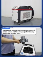 Machine de nettoyage laser à fibre pulsée portative 500W 1000W pour l'élimination de la rouille, de la peinture et de l'huile, nettoyeur de surface en acier inoxydable avec refroidissement par eau