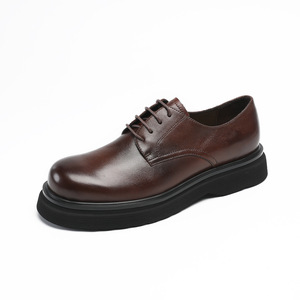 Chaussures habillées élégantes pour hommes en cuir véritable et en cuir de vachette, idéales pour les mariages, les banquets et les réunions - Product Image 5