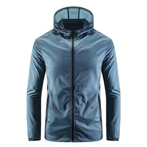 Veste tactique unisexe personnalisée pour la pêche, imperméable, respirante, à séchage rapide, coupe-vent, vente en gros, bombardier, logo personnalisé, softshell en PU, fermeture éclair - Product Image 1