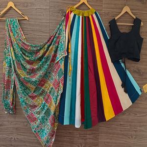 Ropa de mujer Navratri Colección especial Lehenga Especial Digital Impreso Ropa de fiesta atractiva y Sider Wear Lehenga Choli - Product Image 1